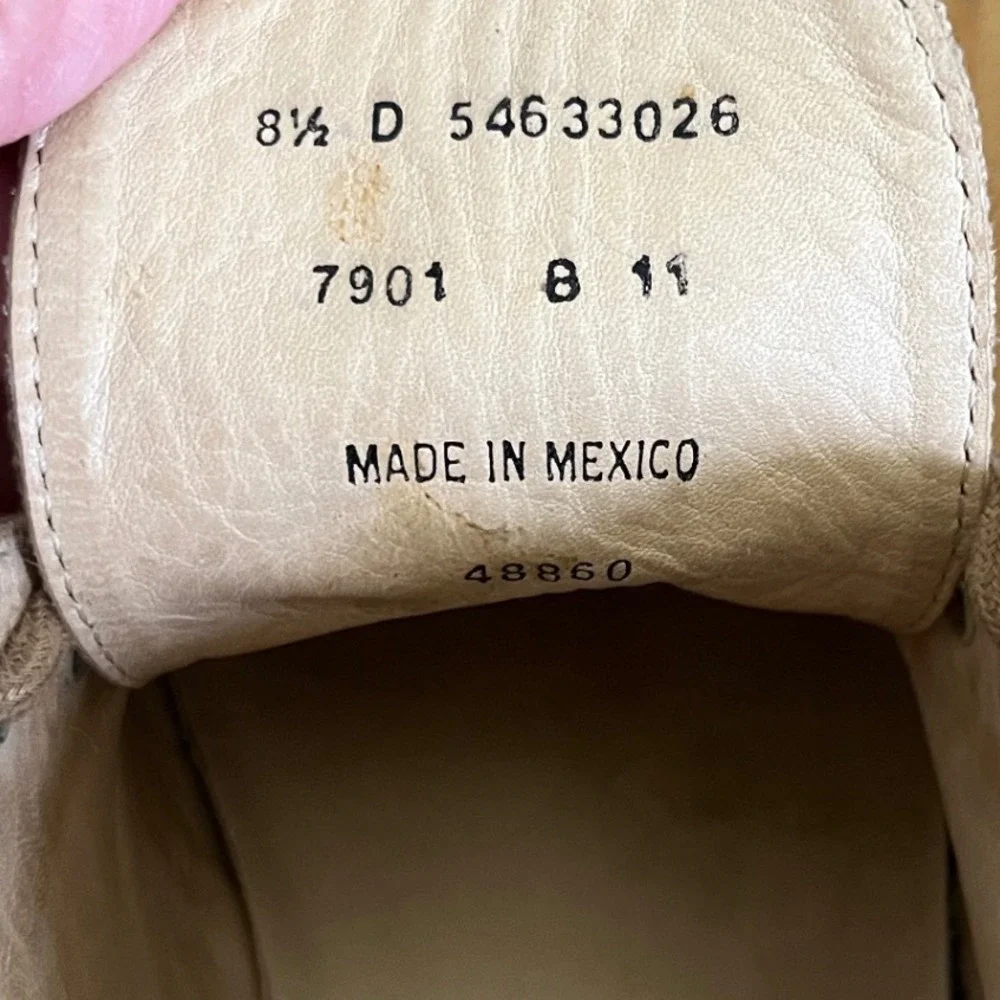 Brooks Brothers Men's‎ Chukka Boote Size 8.5 Beige